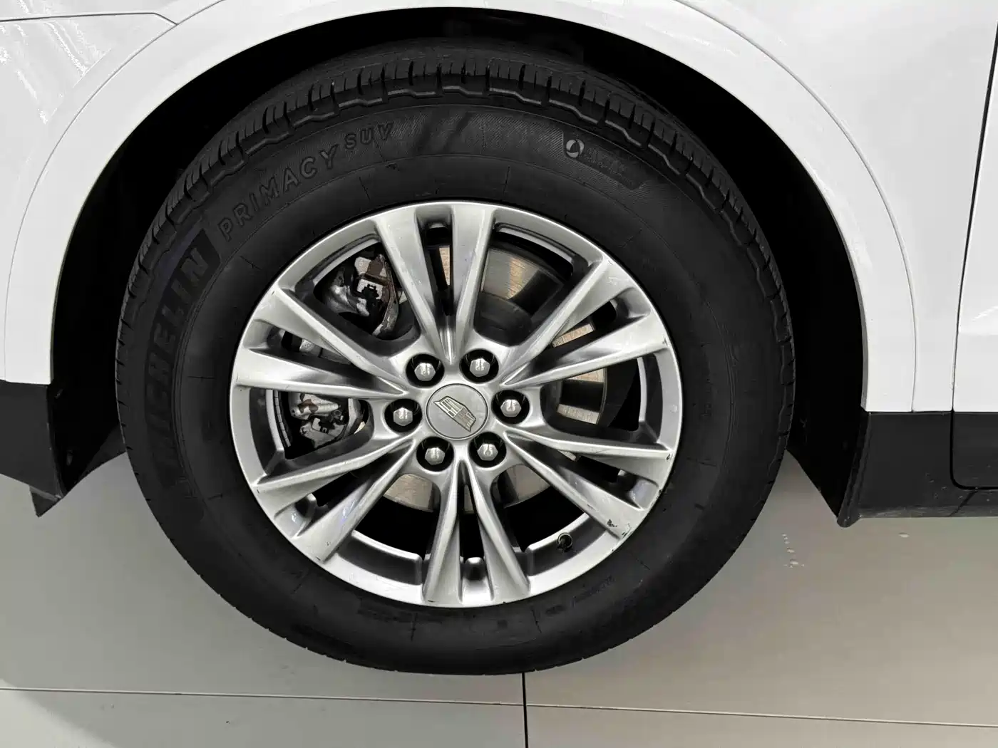 Cadillac XT5 2022 2.0T 2WD Luxury фото 22