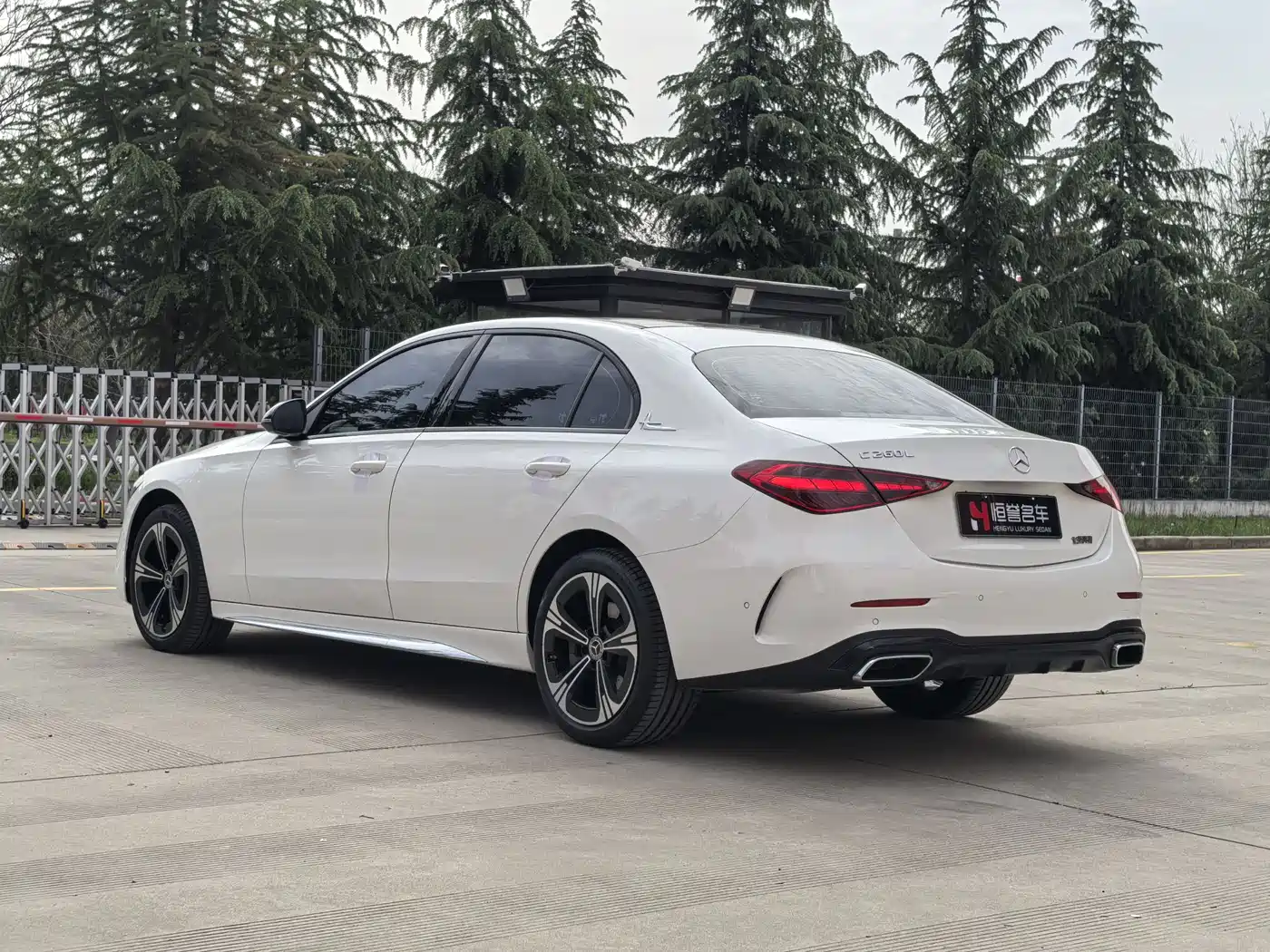 Mercedes-Benz C-Class 2022 C 260 L Night Sport Edition фото 32