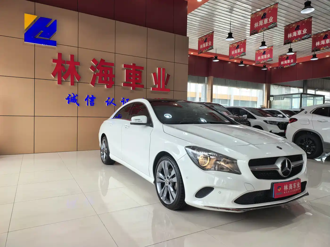 Mercedes-Benz CLA (Import) 2018 CLA 200 Dynamic Edition фото 3