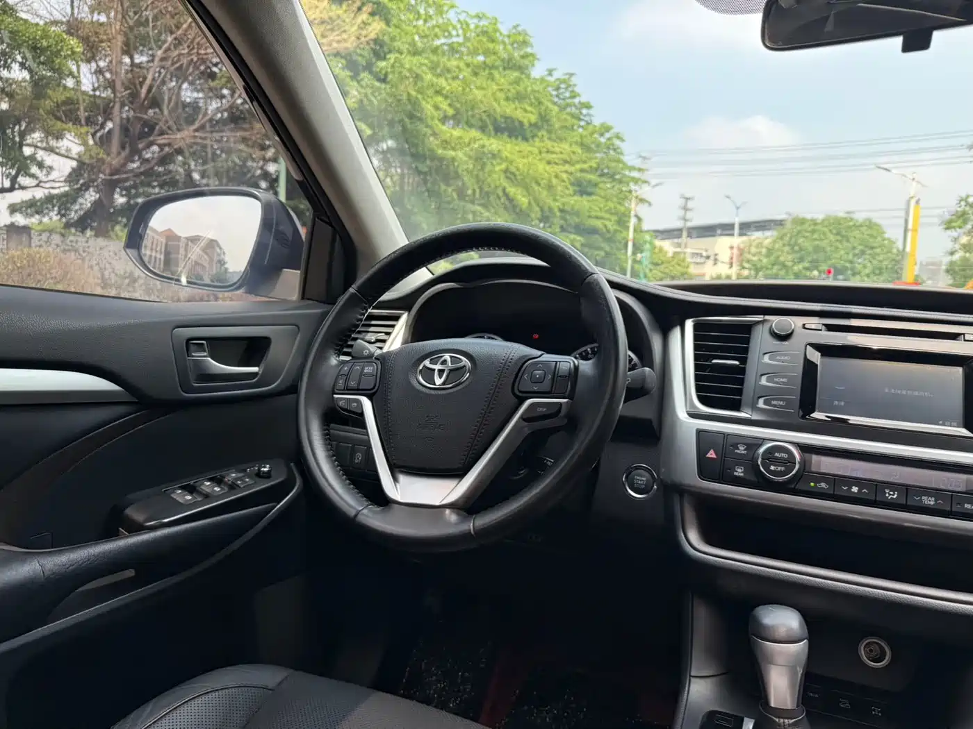 Toyota Highlander 2015 2.0T AWD Luxury Edition 7-seater фото 21