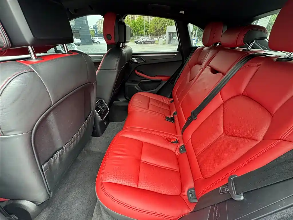 Porsche Macan 2017 Macan 2.0T фото 8