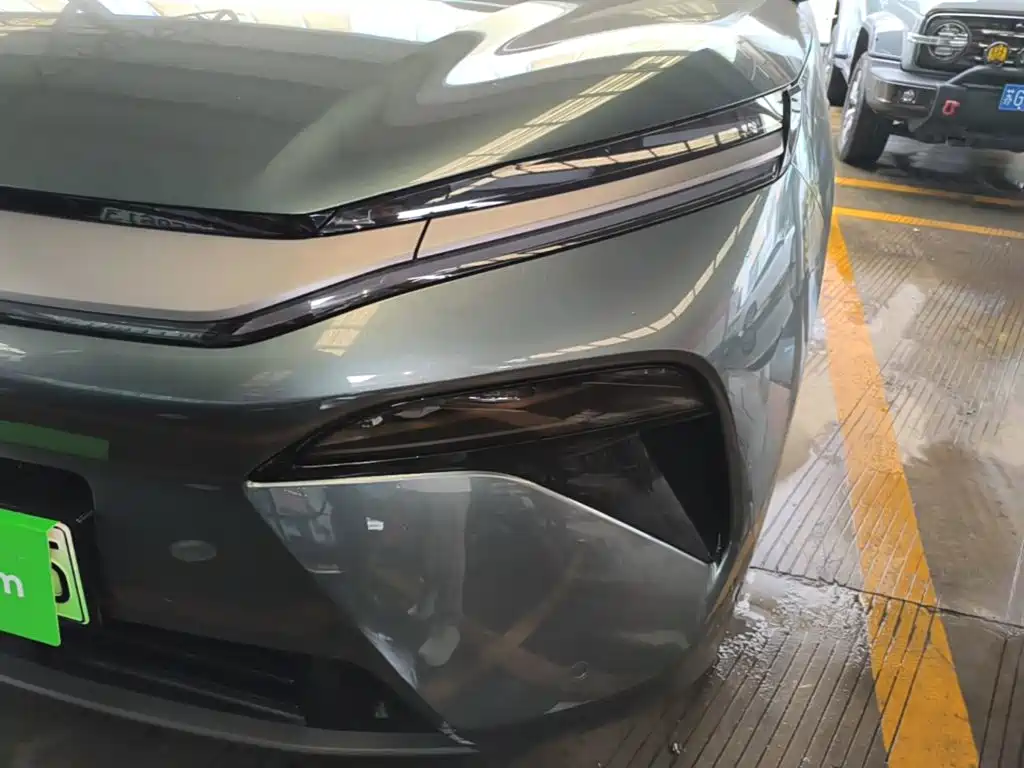 BYD Tang L 2025 2025 DM 175KM Drone Player Edition