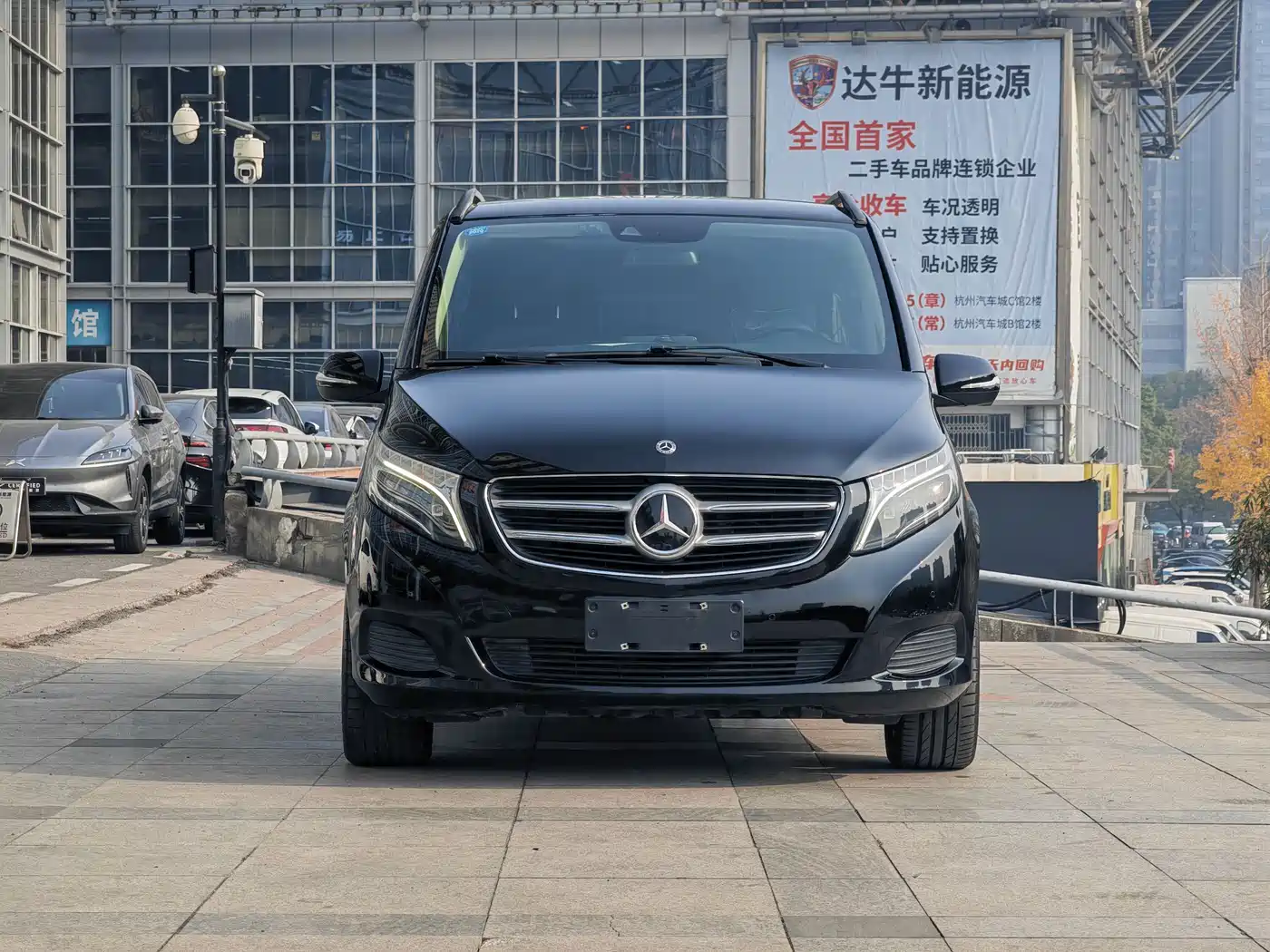 Mercedes-Benz V-Class 2018 V 260 Navigator Edition China VI фото 2