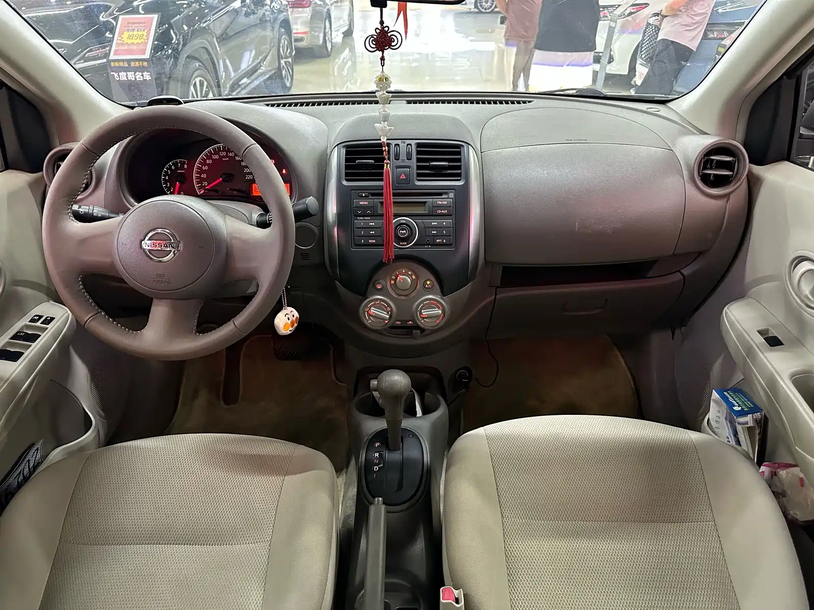 Фото 5 - Nissan Sunny