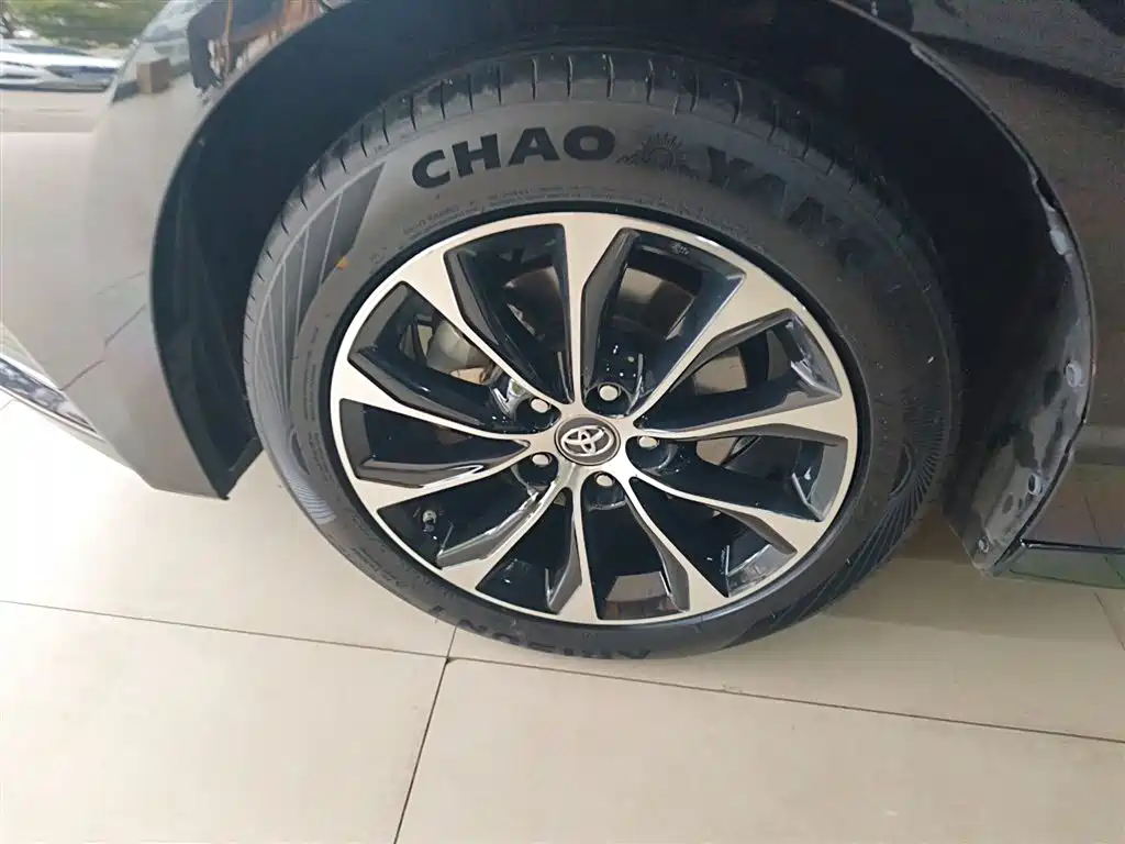 Toyota Avalon 2022 2.5L Luxury Edition фото 25