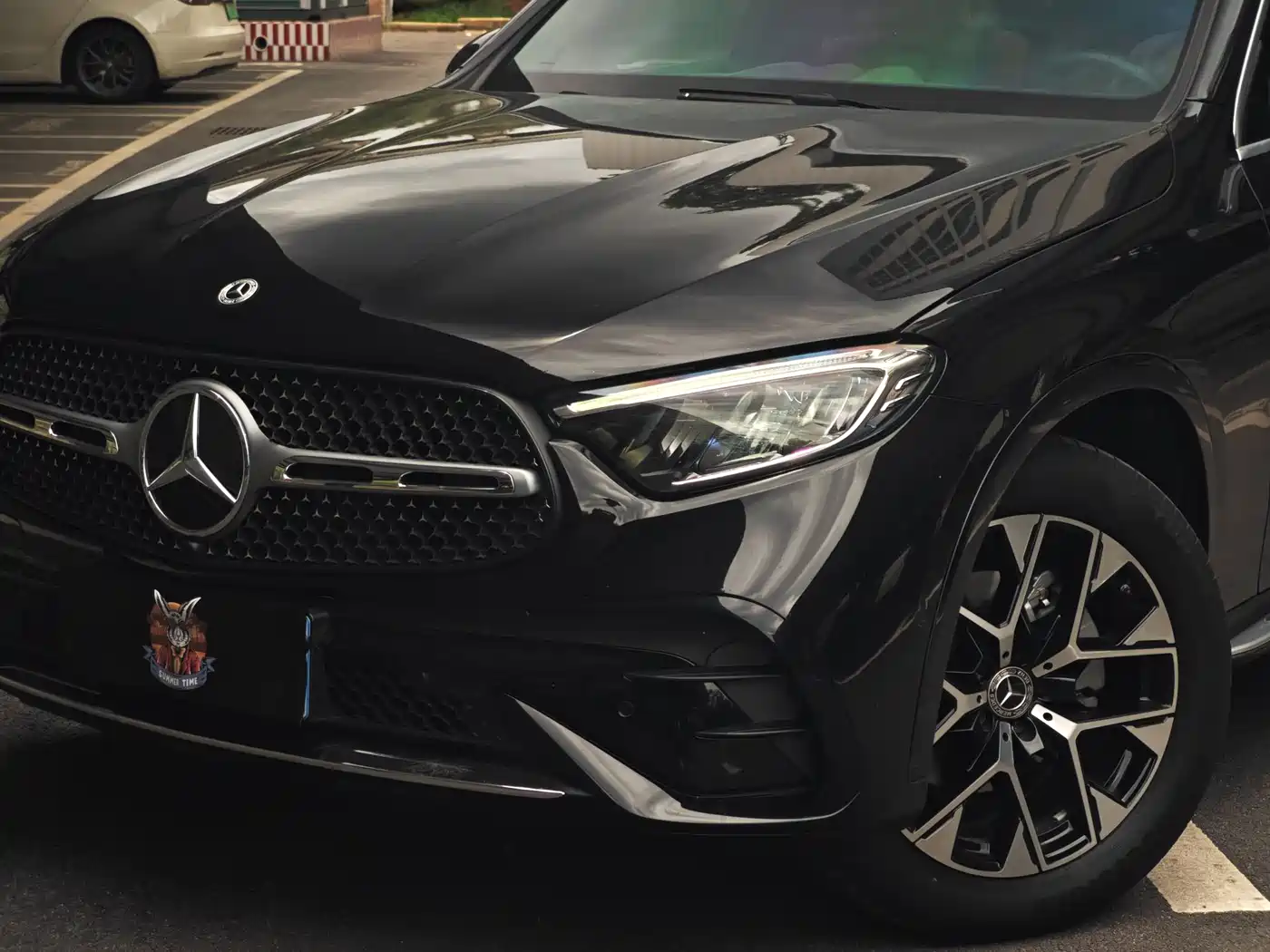 Mercedes-Benz GLC 2023 GLC 260 L 4MATIC Luxury 5-Seater фото 4