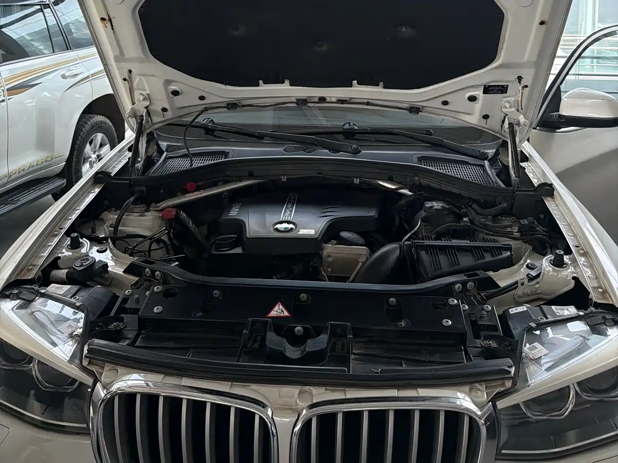 BMW X4 2014 xDrive20i X Design Package фото 17