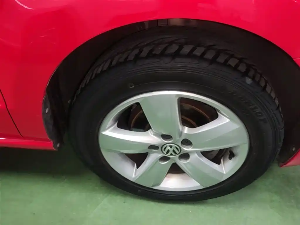 Volkswagen Polo 2016 1.4L Automatic Trend фото 13