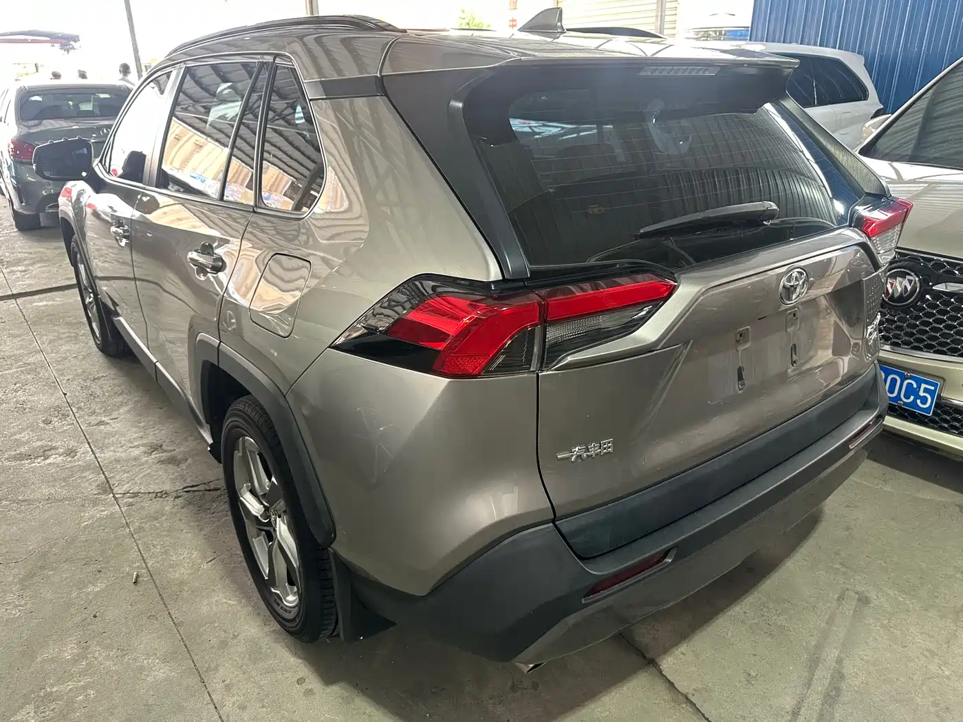 Toyota RAV4 Rongfang 2020 2.0L CVT AWD Trend Edition фото 14