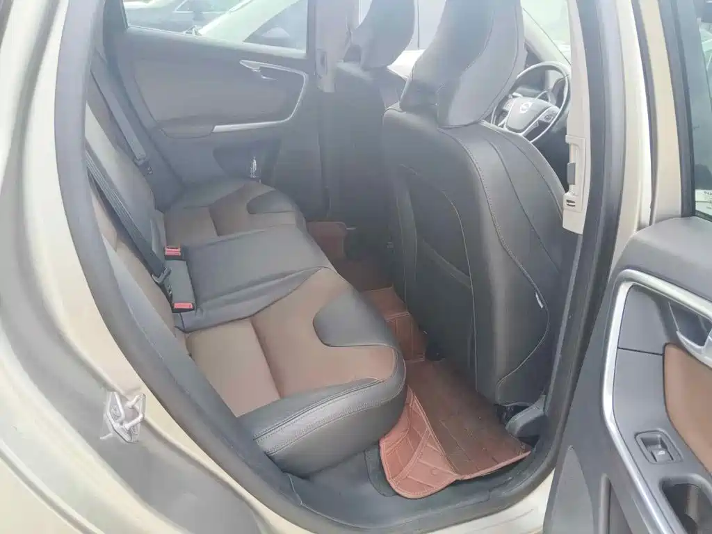 Volvo XC60 2015 2015 T5 AWD Smart Distance Edition