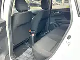 Фото 6 - Honda Fit