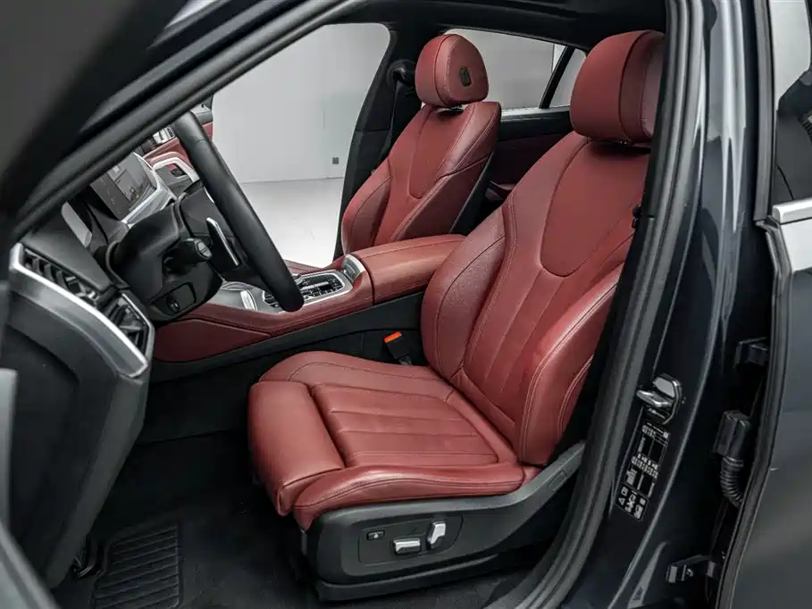 BMW X6 2021 xDrive30i M Sport Package фото 25
