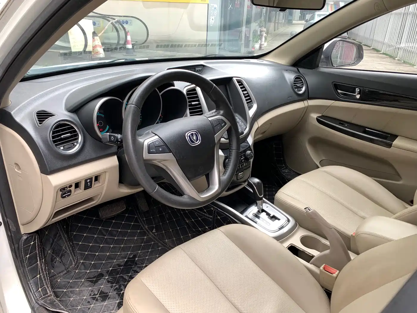 Changan Eado 2013 2012 1.6L Automatic Premium (China IV)