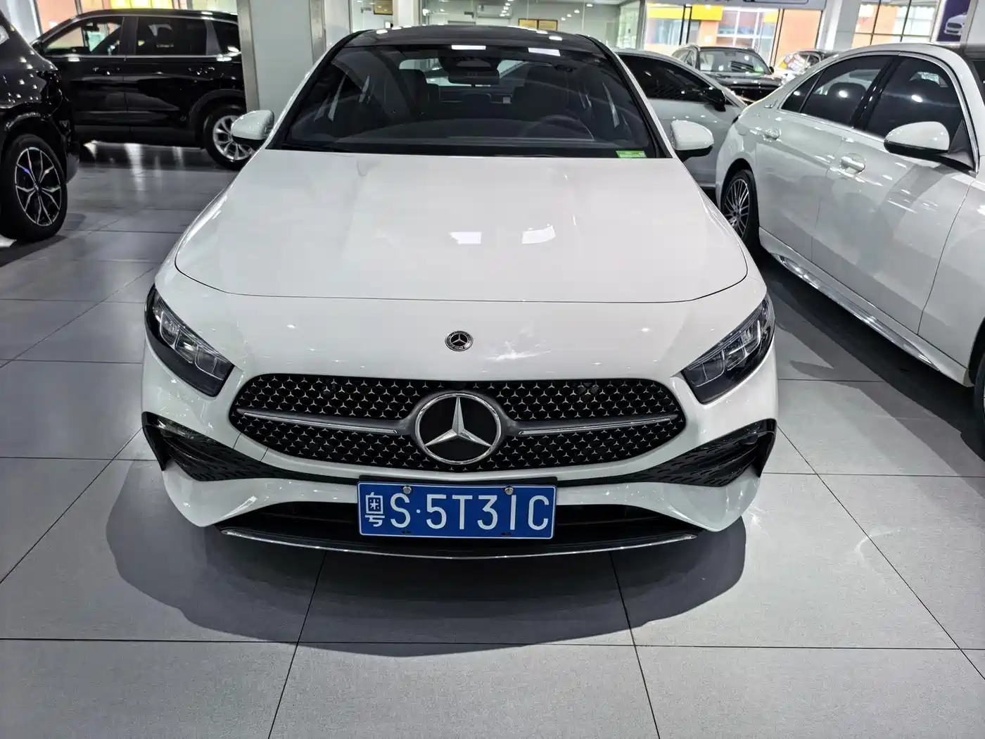 Mercedes-Benz A-Class 2024 2024 A 200 L Fashion Edition