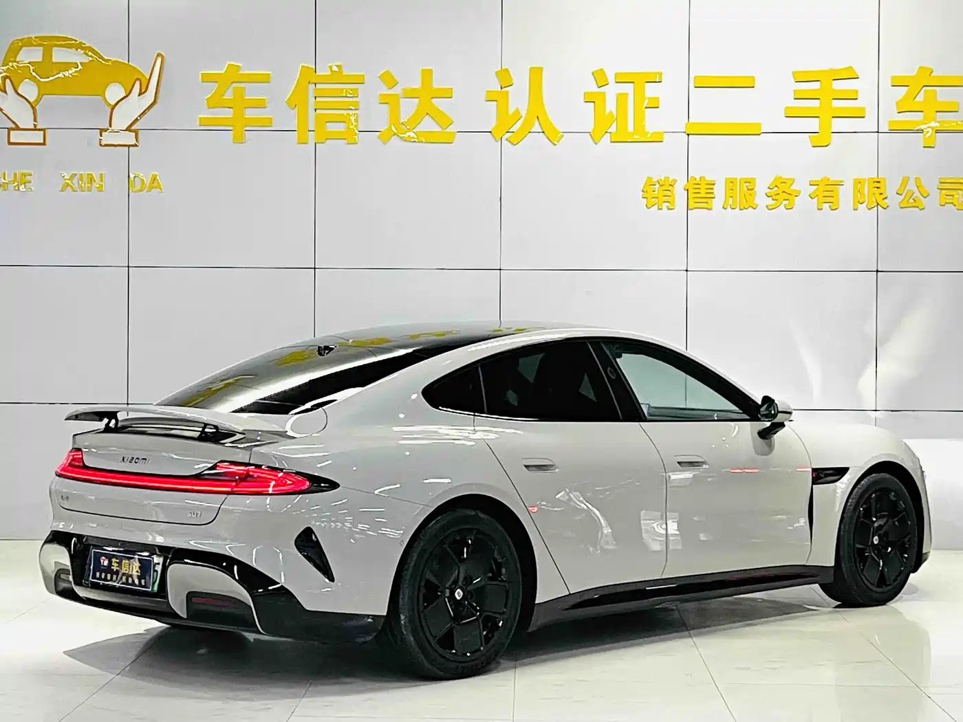 Xiaomi Auto Xiaomi SU7 2024 RWD Ultra Long Range Advanced Smart Driving Pro Edition фото 3