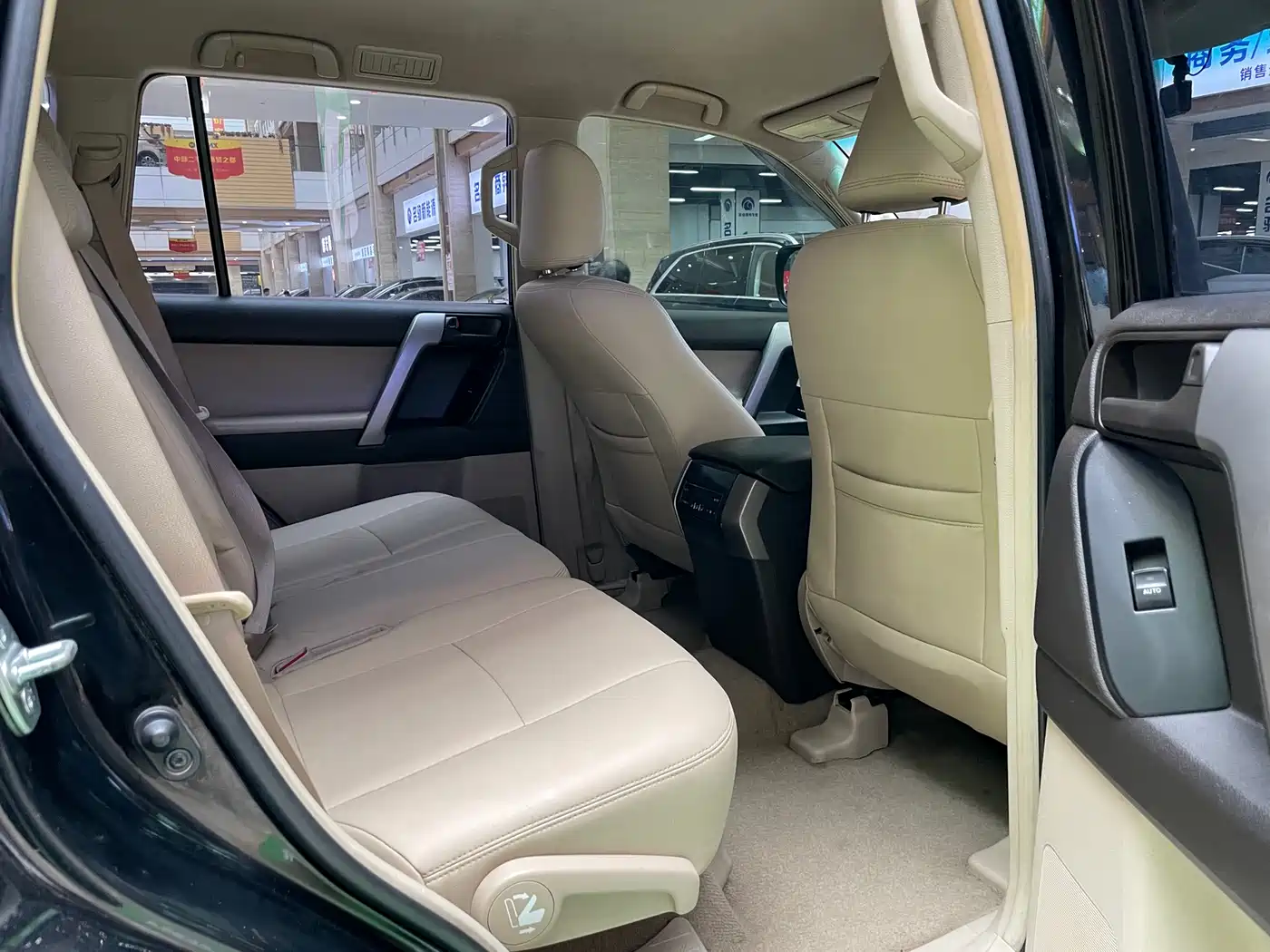 Toyota Prado (Import) 2010 2.7L Auto Luxury фото 9