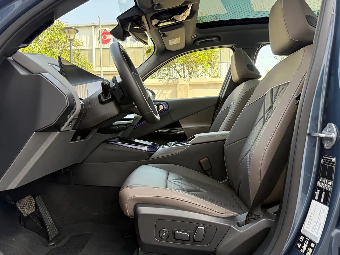 BMW X3 2025 xDrive30L Premium M Sport Package фото 15