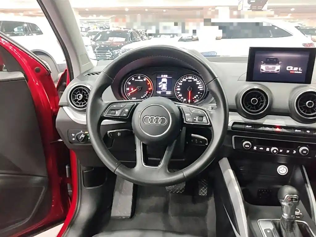 Audi Q2L 2018 35 TFSI Fashion Elegance China V фото 11