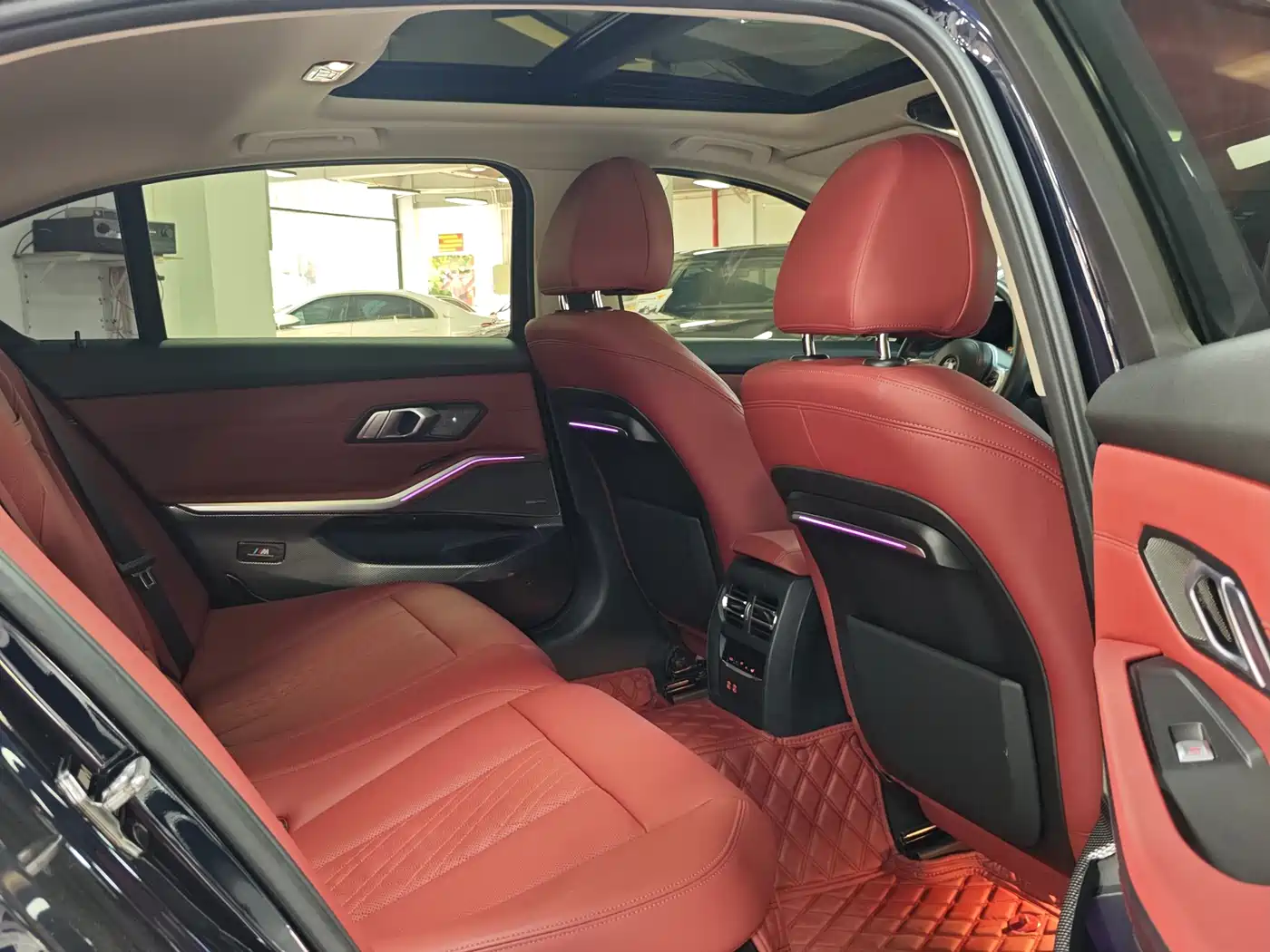 BMW 3 Series 2022 Facelift 325Li M Sport Shadow Edition фото 21