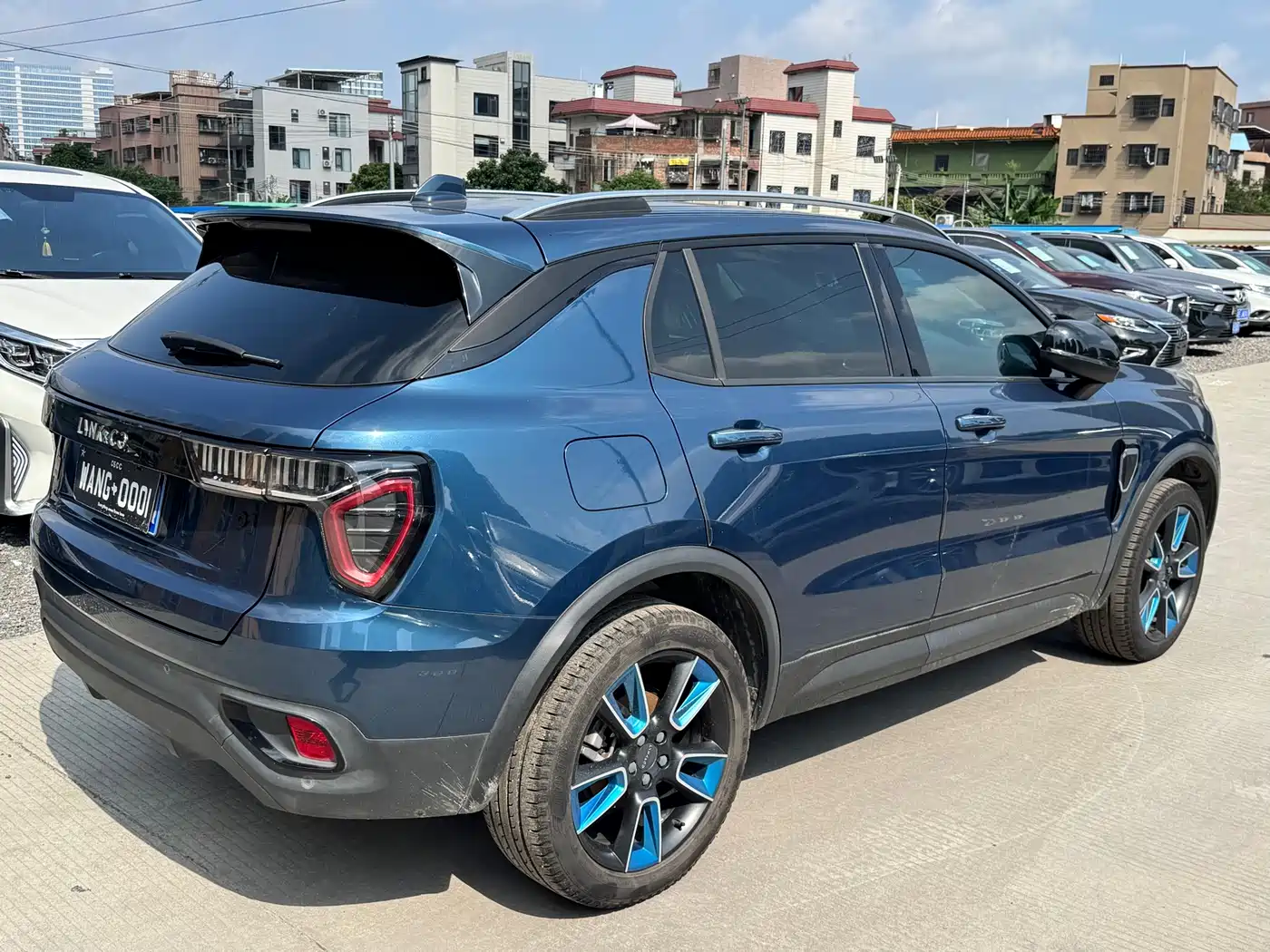 Lynk & Co 01 2017 2.0T 2WD Pro Version фото 3