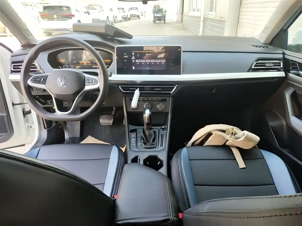 Volkswagen Lavida 2024 Model 1.5L Automatic Delight Edition фото 10