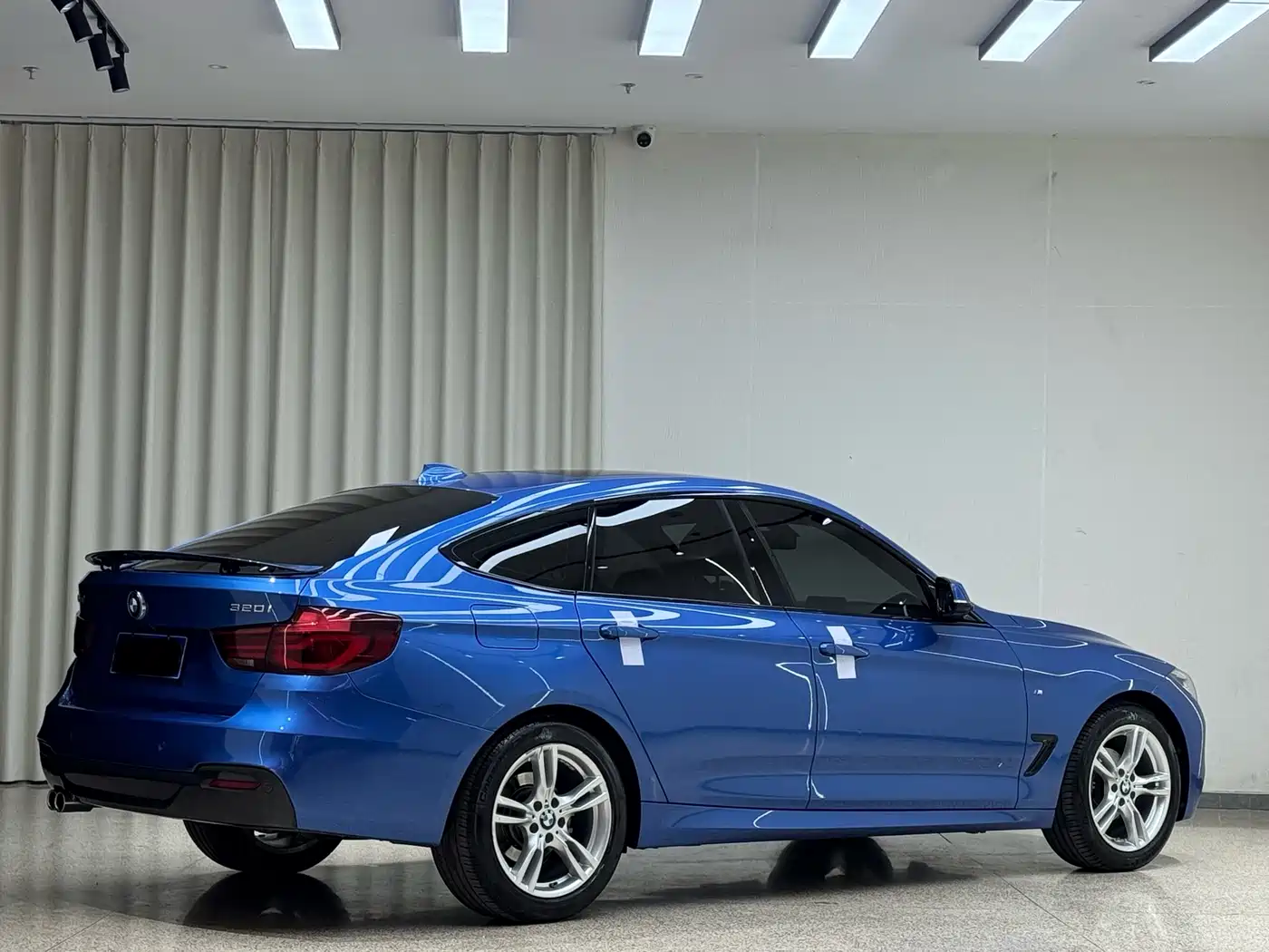 BMW 3 Series GT 2019 320i M Sport Package фото 6