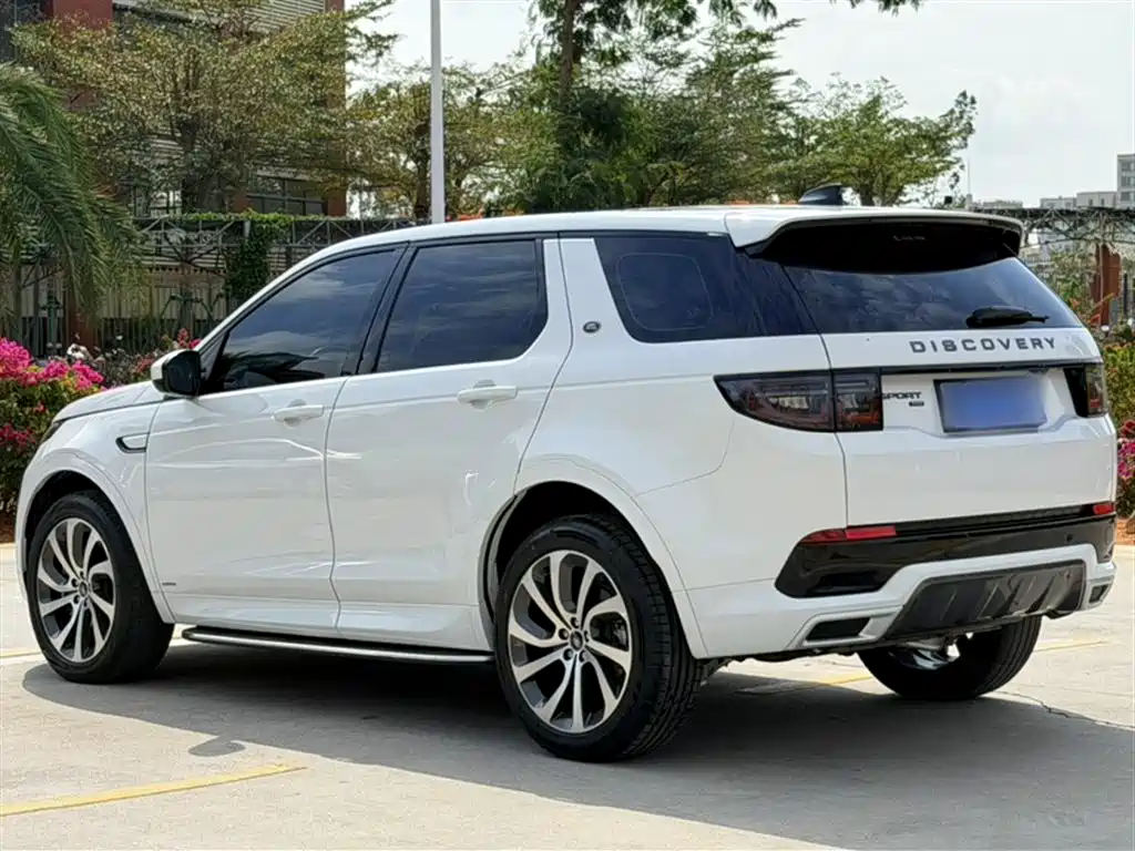 Land Rover Discovery Sport 2022 Model 249PS R-Dynamic S Performance Edition 5-Seater фото 8