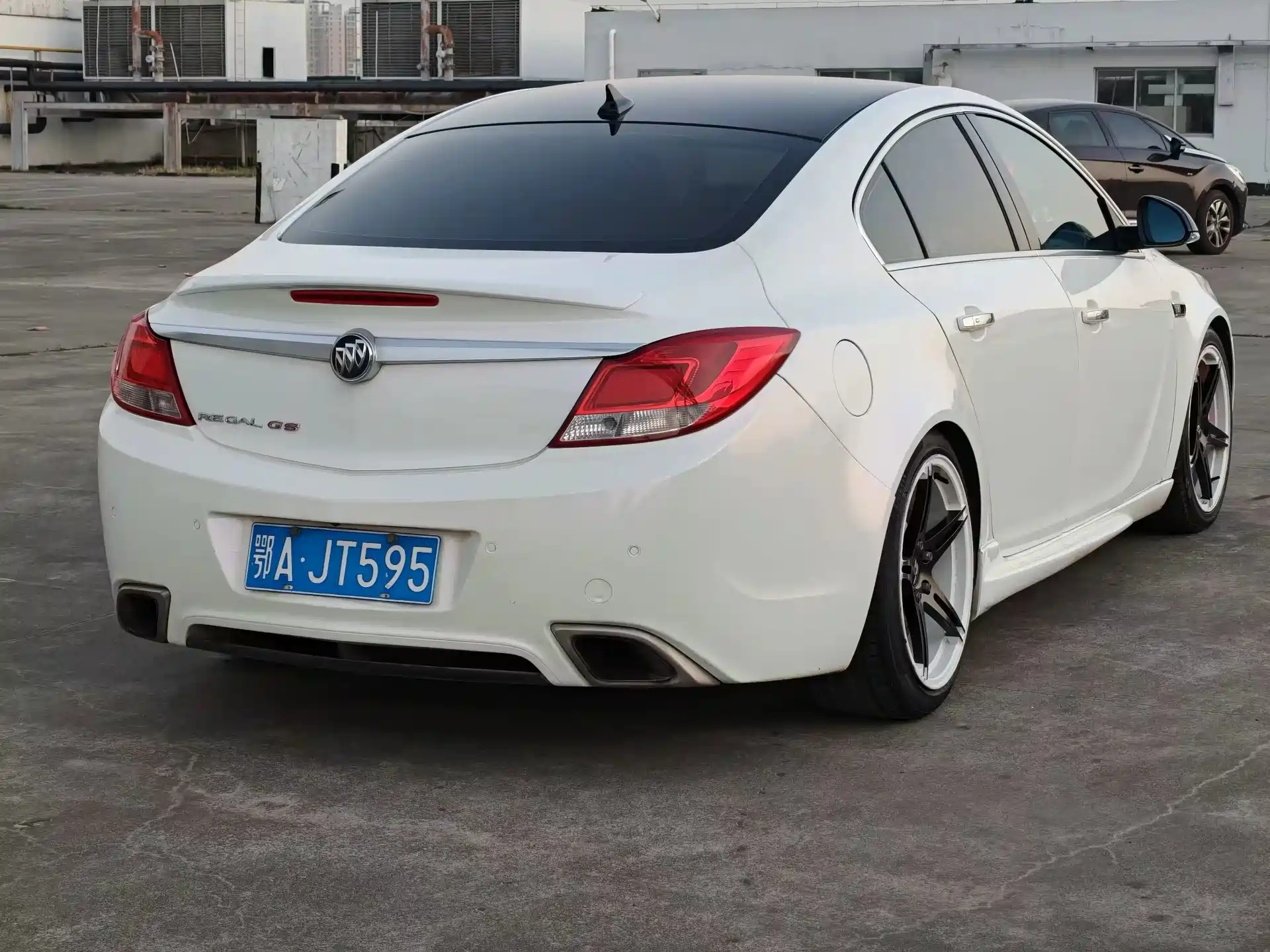Фото 4 - Buick Regal