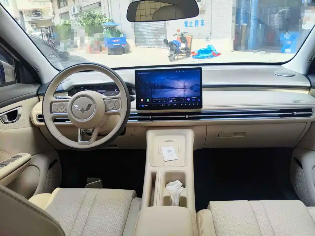 Wuling Motors Wuling Bingo S 2026 2025 Model 325km Flagship Edition