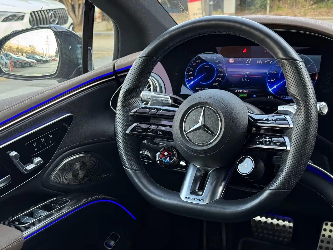 MERCEDES-BENZ EQS AMG