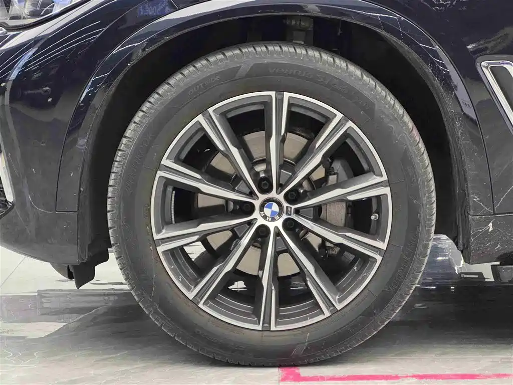 BMW X5 2022 Facelift xDrive 30Li Premium M Sport Package фото 4