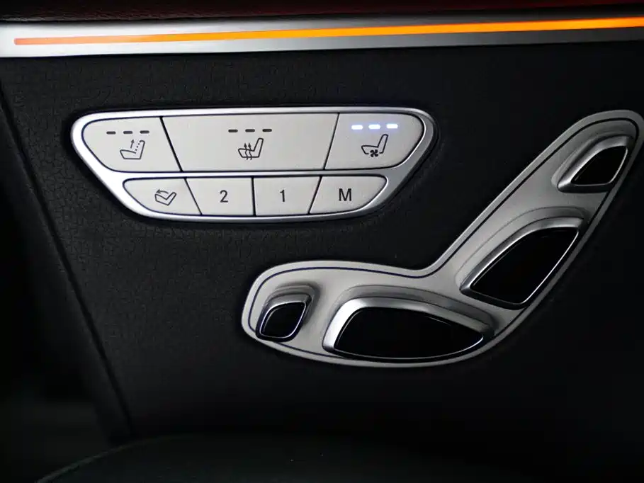 Mercedes-Benz V-Class 2022 V 260 L Long Wheelbase Prestige Edition фото 17