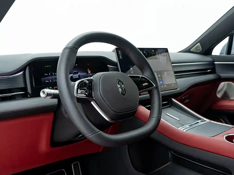 AITO Wenjie AITO M5 2025 Extended Range Ultra AWD фото 19