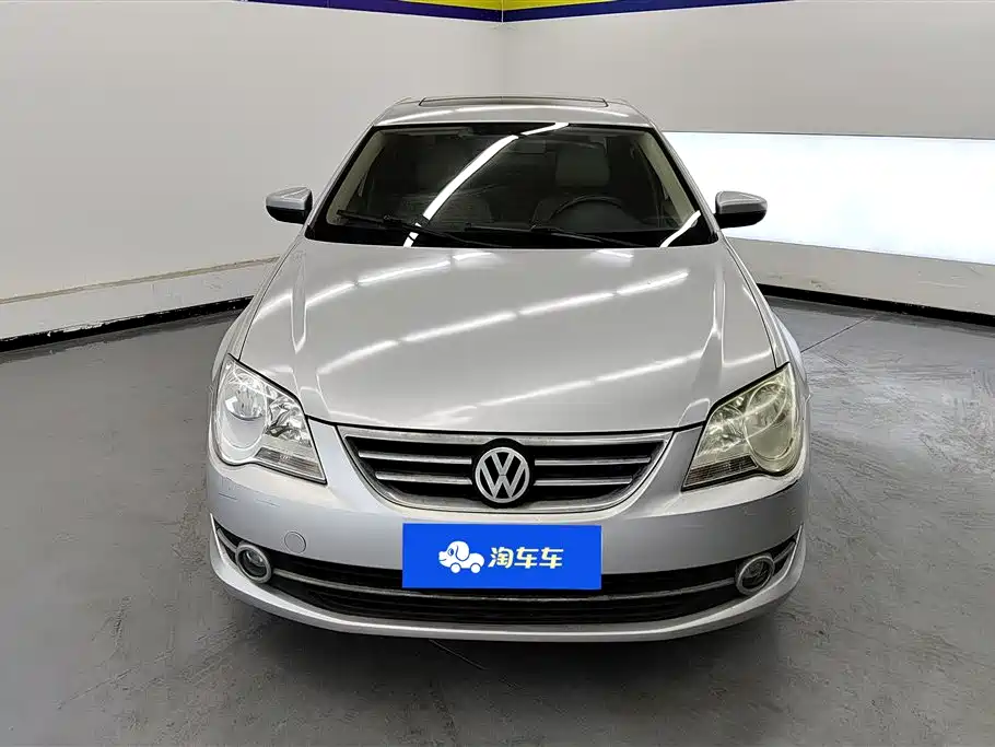 Volkswagen Bora 2008 Model 2.0L Automatic Comfort фото 2