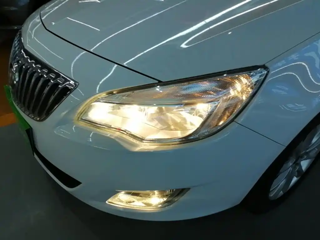 Buick Excelle 2014 XT 1.6L Automatic Fashion фото 24