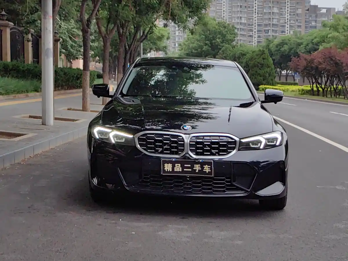 BMW 3 Series 2023 325Li M Sport Package фото 3