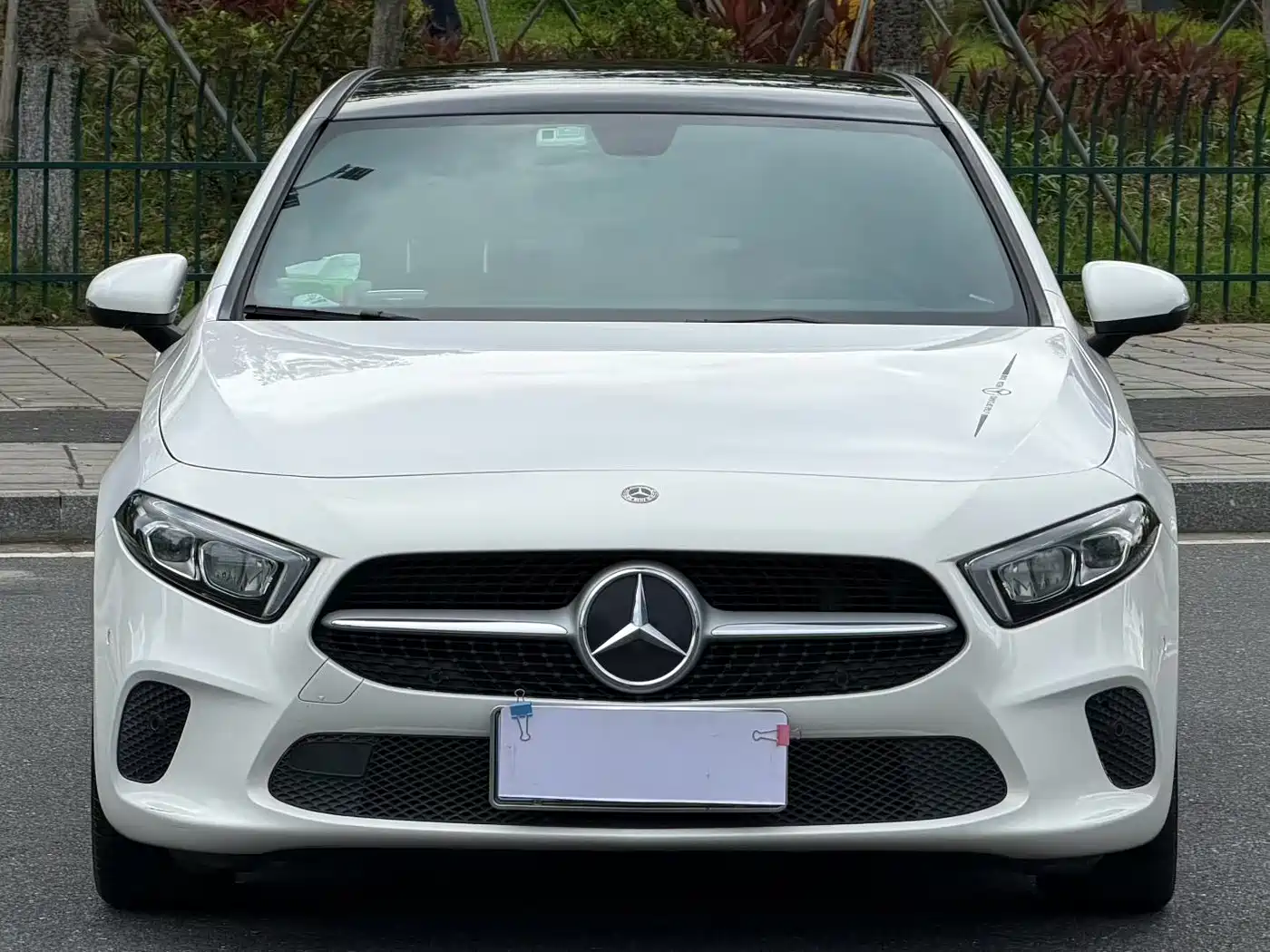 Mercedes-Benz A-Class (Import) 2019 A 200 Dynamic Version фото 2