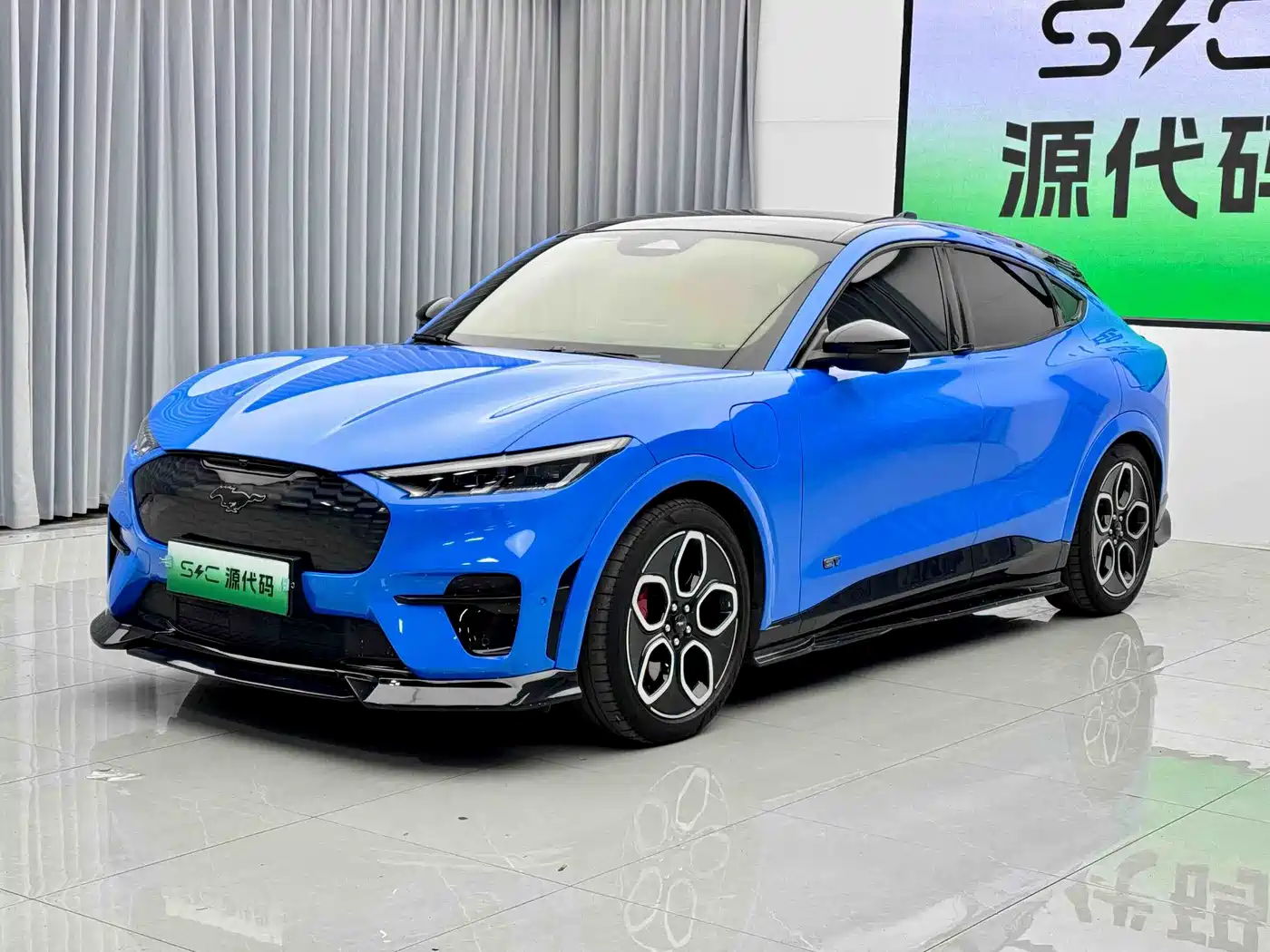 Ford Mustang Mach-E 2022 2021 GT First Edition