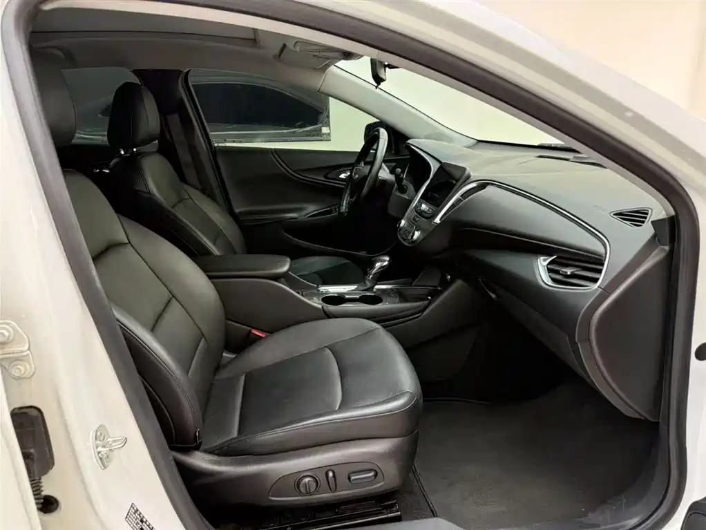Chevrolet Malibu XL 2021 535T Auto Dynamic Edition фото 20