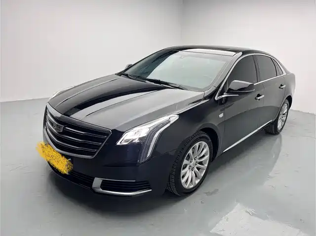 CADILLAC XTS
