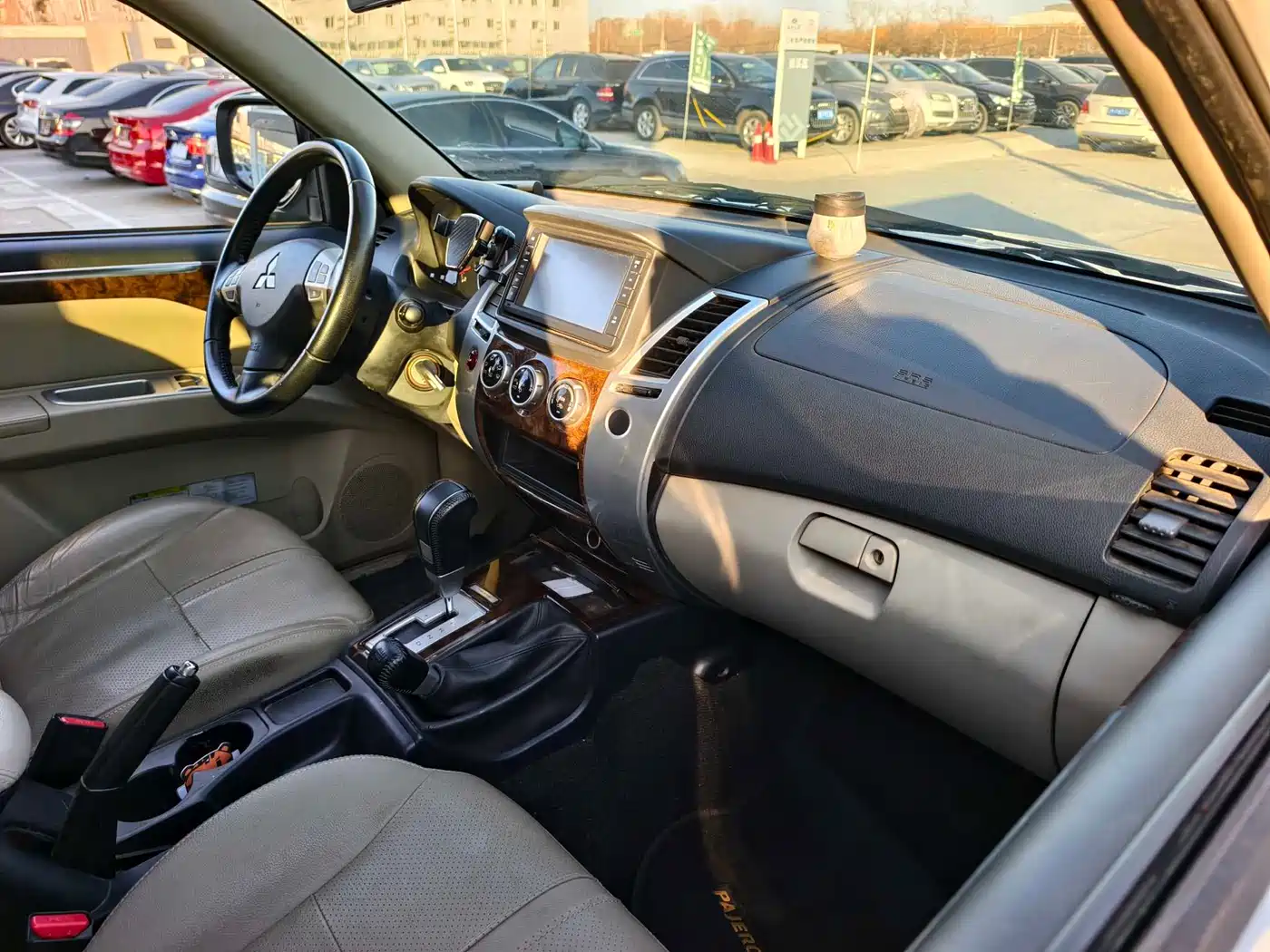 Mitsubishi Pajero Sport 2013 3.0L Automatic 4WD Flagship фото 19