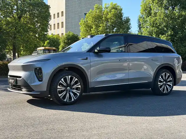 NIO ES8 75kWh