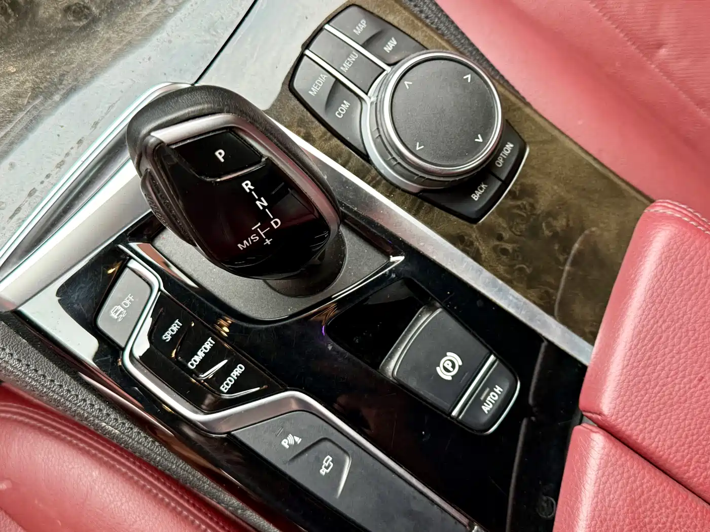 BMW 5 Series 2020 530Li Exclusive M Sport Package фото 14
