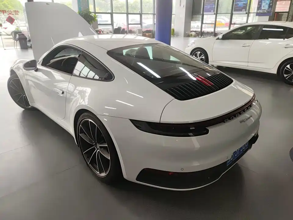 Porsche 911 2023 Carrera 3.0T фото 2