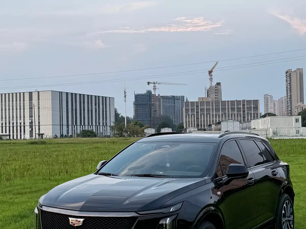 Cadillac XT5 2025 2.0T Luxury