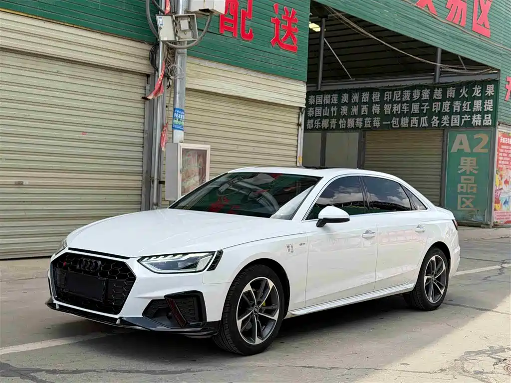 Audi A4L 2022 40 TFSI Fashion Dynamic