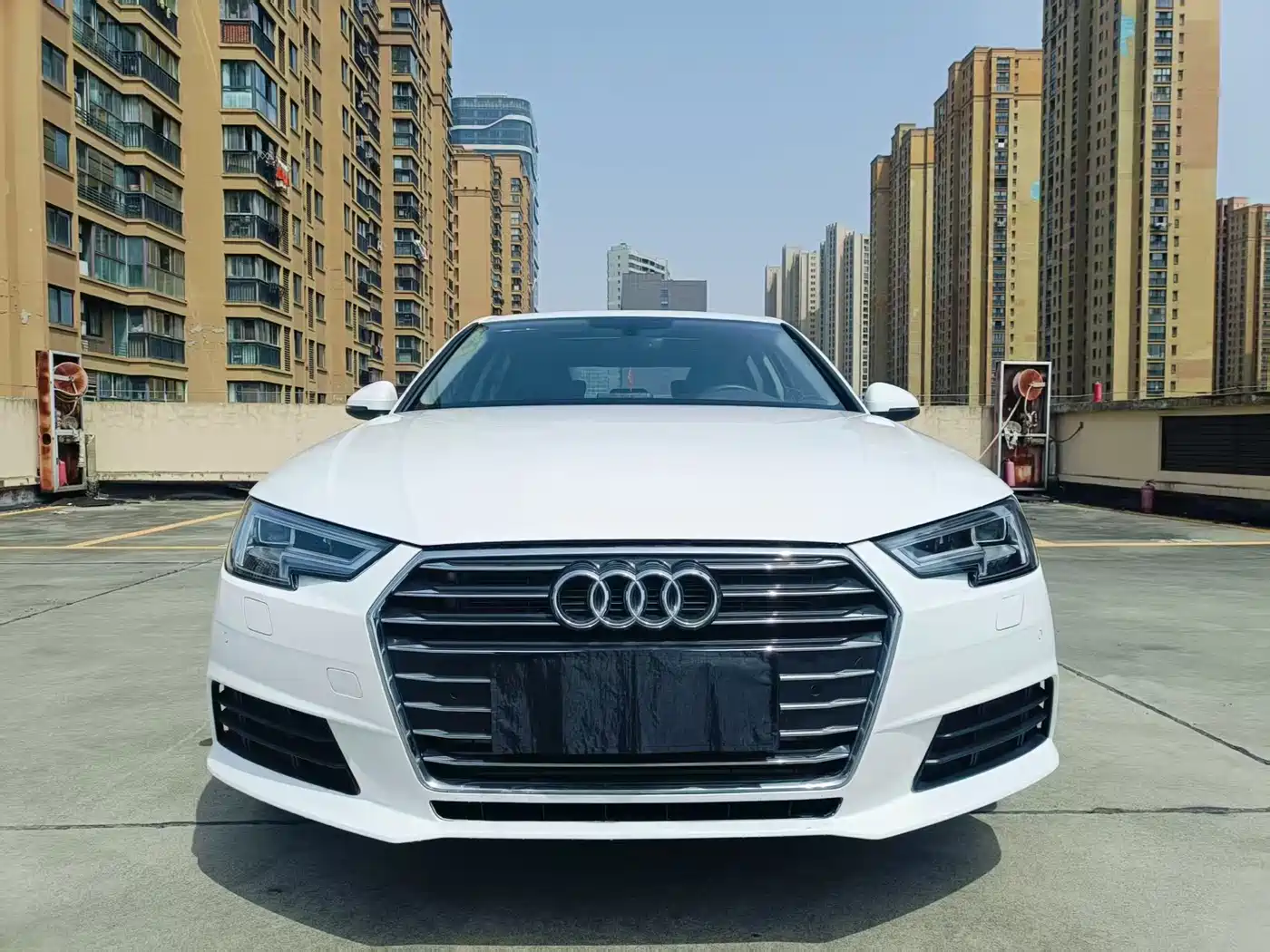 Audi A4L 2018 30th Anniversary 40 TFSI Fashion фото 2