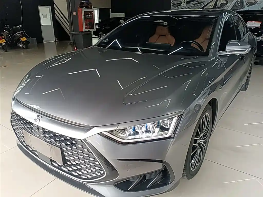 BYD Han 2022 DM-i 121KM Premium Edition