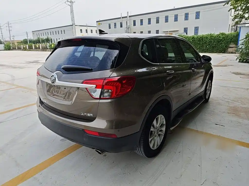 Фото 7 - Buick Envision Plus