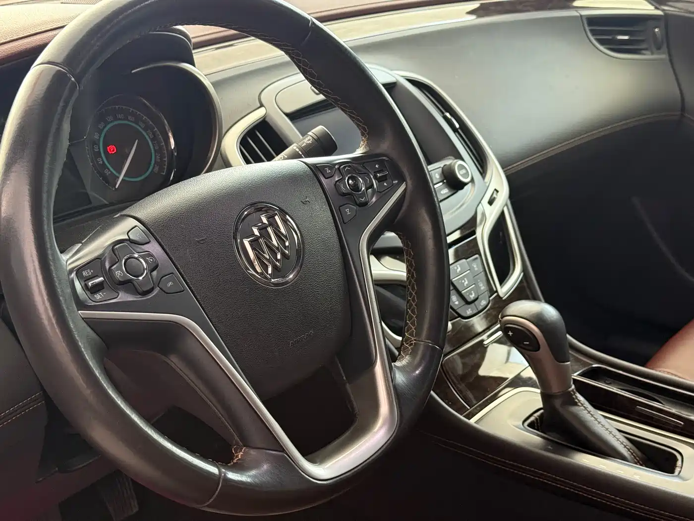 Buick LaCrosse 2013 2.4L SIDI Elite Comfort фото 9